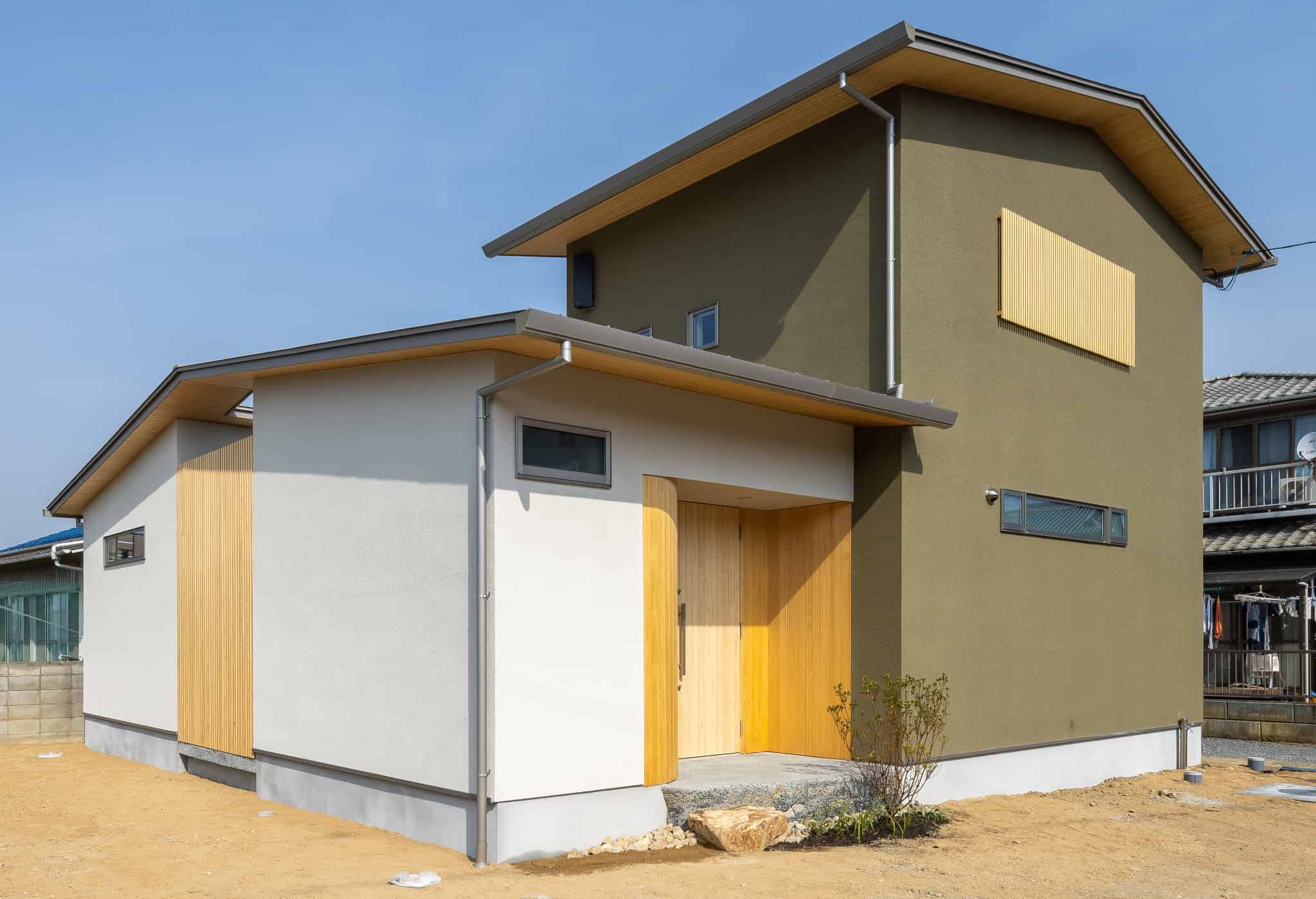 コンパクトでも開放感ある家の画像